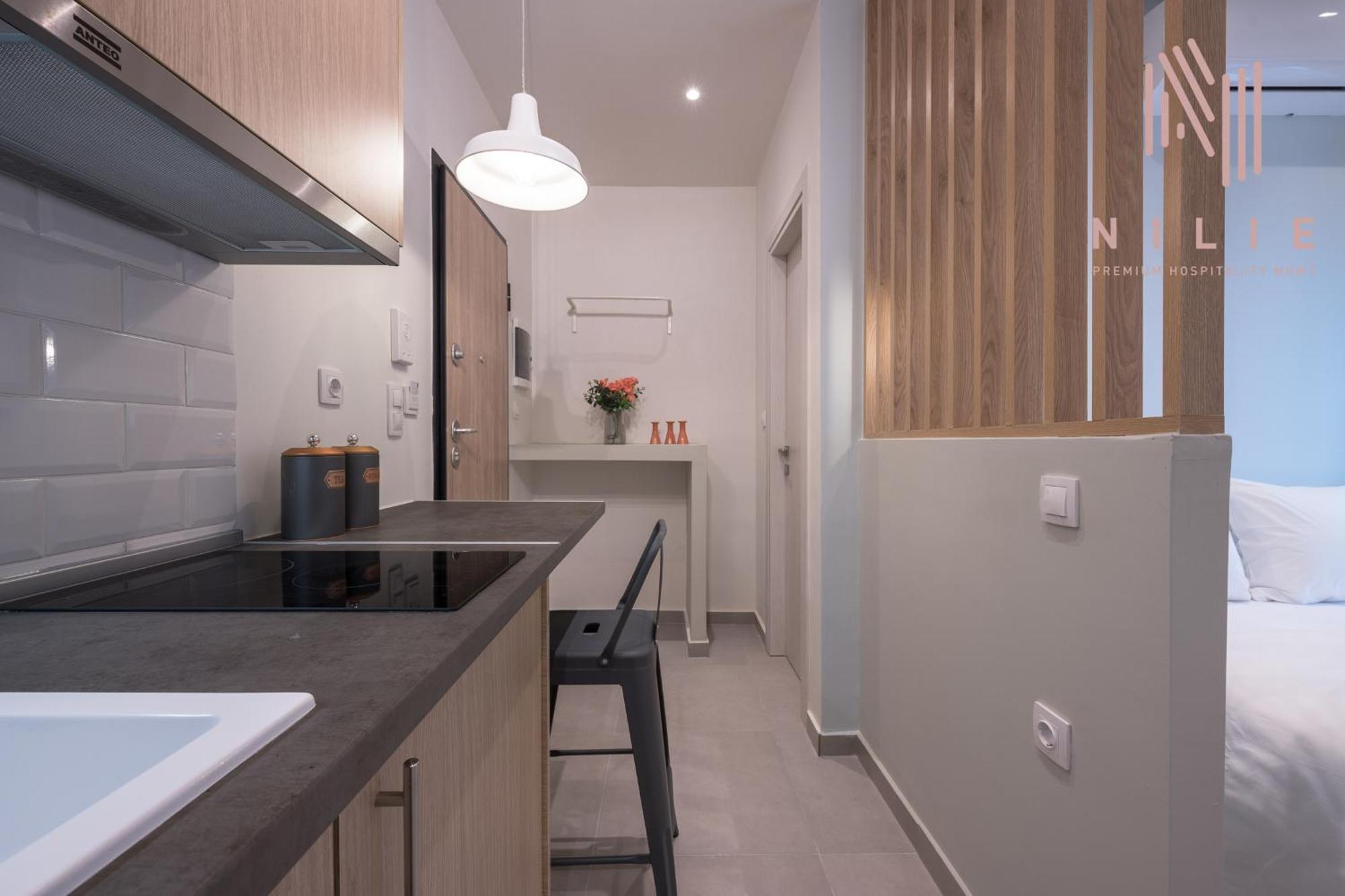 Yellow Door, Nilie Hospitality Mgmt Apartment เทสซาโลนิกิ ภายนอก รูปภาพ