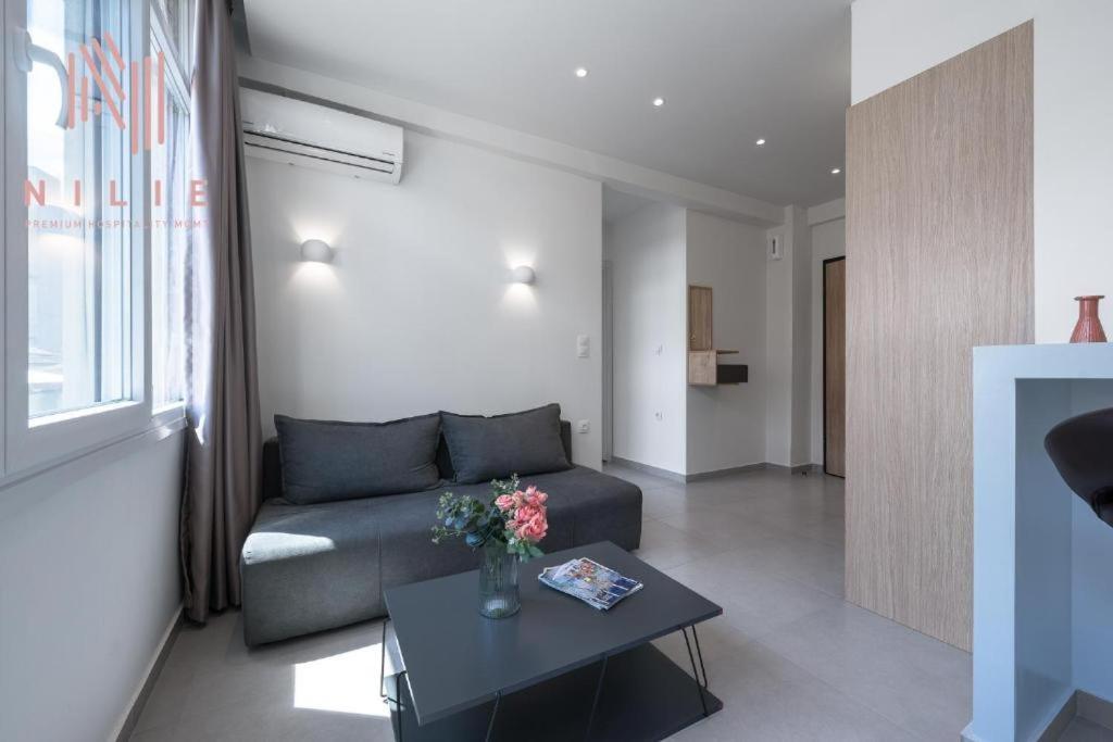 Yellow Door, Nilie Hospitality Mgmt Apartment เทสซาโลนิกิ ภายนอก รูปภาพ