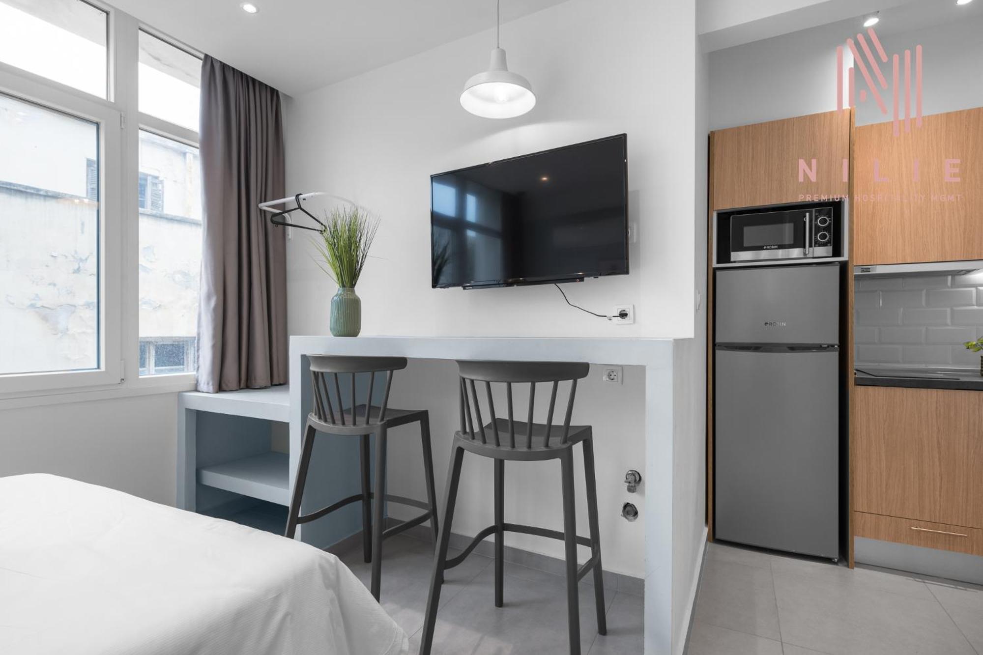 Yellow Door, Nilie Hospitality Mgmt Apartment เทสซาโลนิกิ ภายนอก รูปภาพ